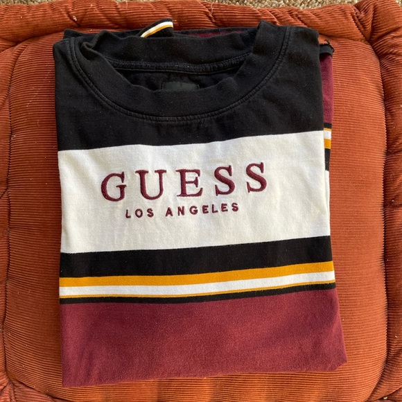 GUESS Los Angeles Tee - Horizontal Stripes - Mens Medium